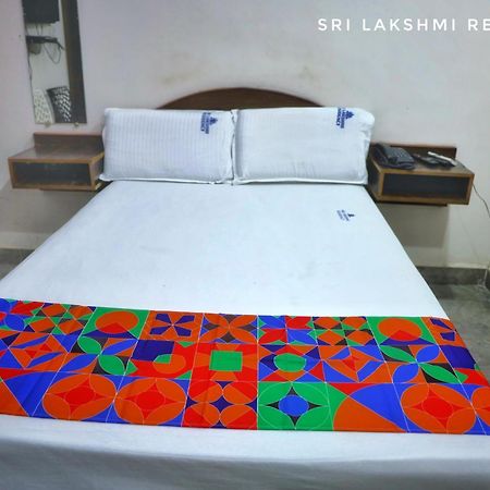 Sri Lakshmi Residency Hotel Tirupati Exterior foto